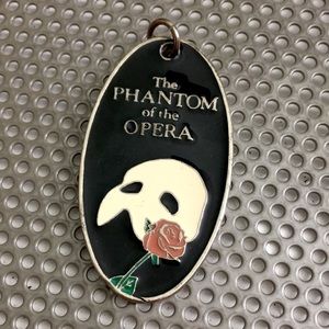 🖤1986 The phantom of the Opera Pendant